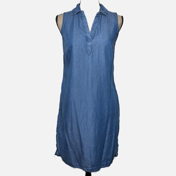 Chambray Blue V Neck Shift Dress W Pockets Womens size 4/6 Small - Picture 1 of 6